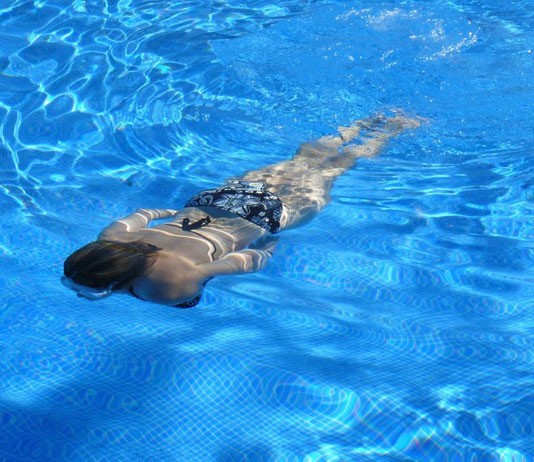 Bơi như thế nào để kích thích phát triển chiều cao?